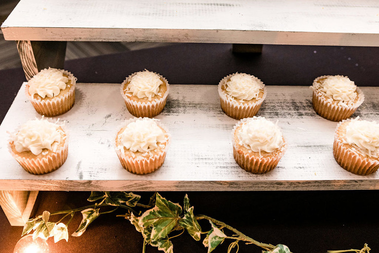 cupcakes at a wedding by Gillian Strodtbeck 